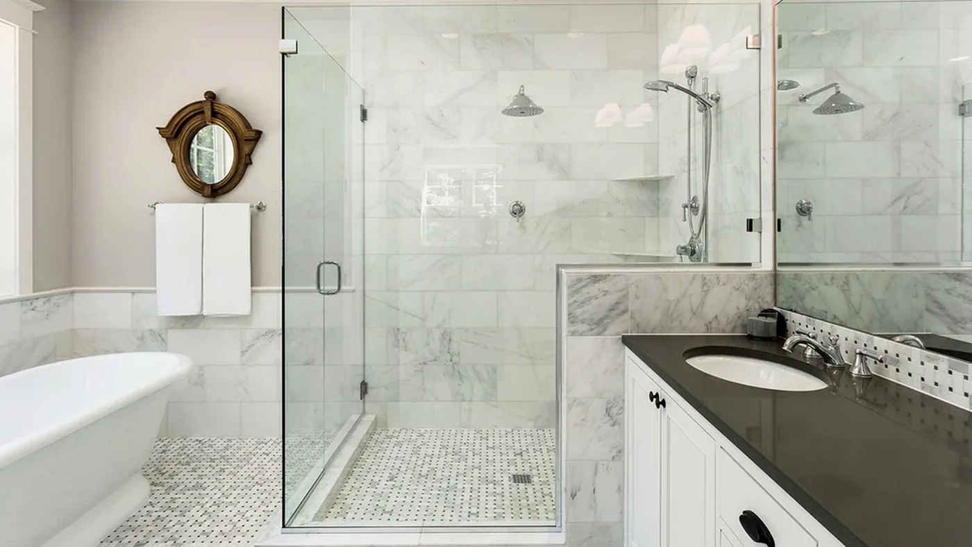 Sealant joint around a kitchen or bathroom fixture